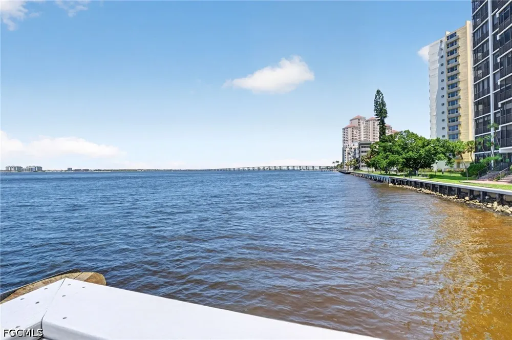 Virginia Avenue #503 Fort Myers, FL 33901