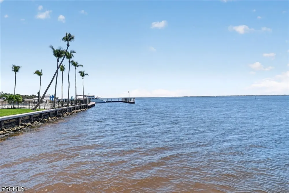 Virginia Avenue #503 Fort Myers, FL 33901