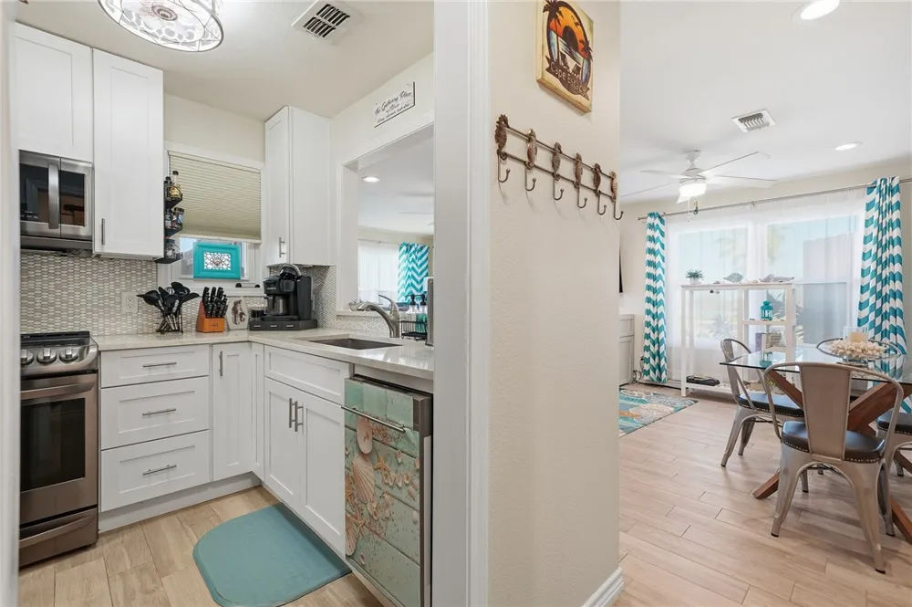 1001 Cape Velero Drive #C-2 Rockport, TX 78382