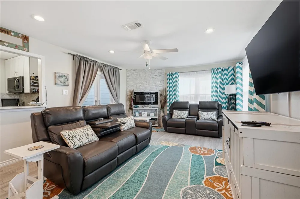 1001 Cape Velero Drive #C-2 Rockport, TX 78382