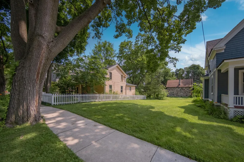 517 2nd Street Ann Arbor, MI 48103