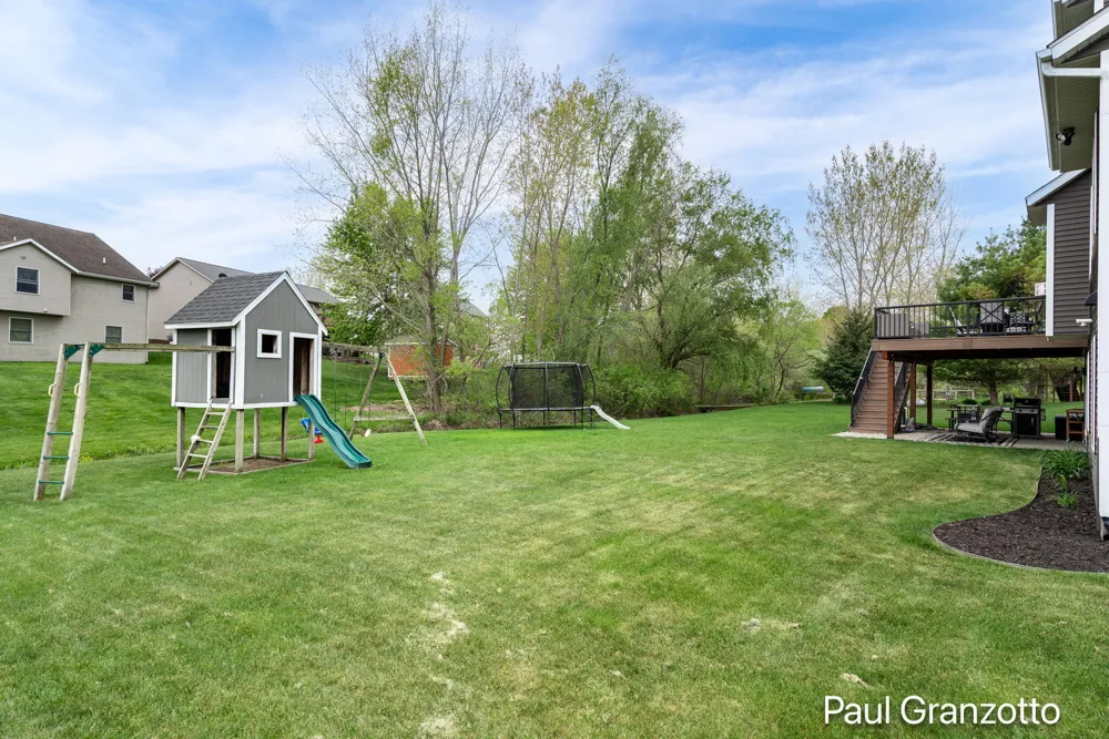 2480 Cedar West Drive Jenison, MI 49428