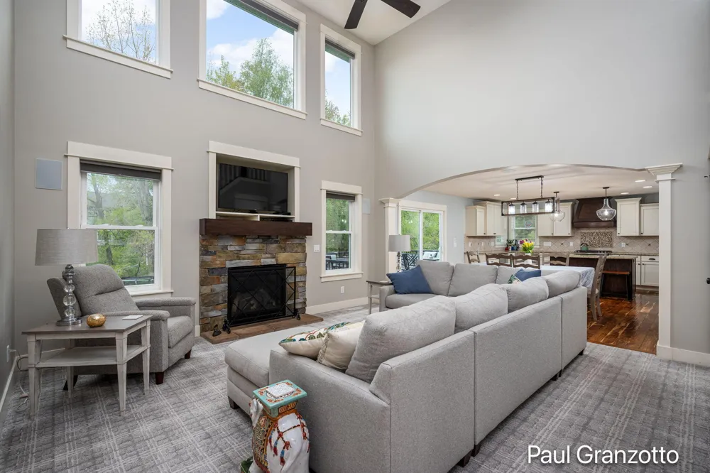 2480 Cedar West Drive Jenison, MI 49428