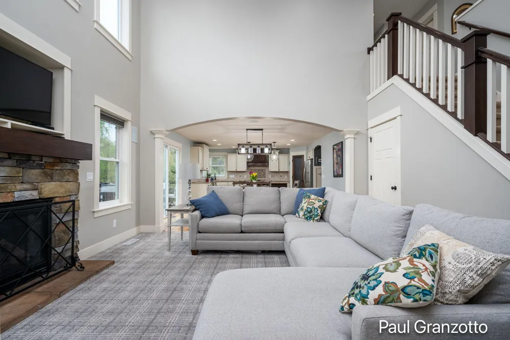 2480 Cedar West Drive Jenison, MI 49428