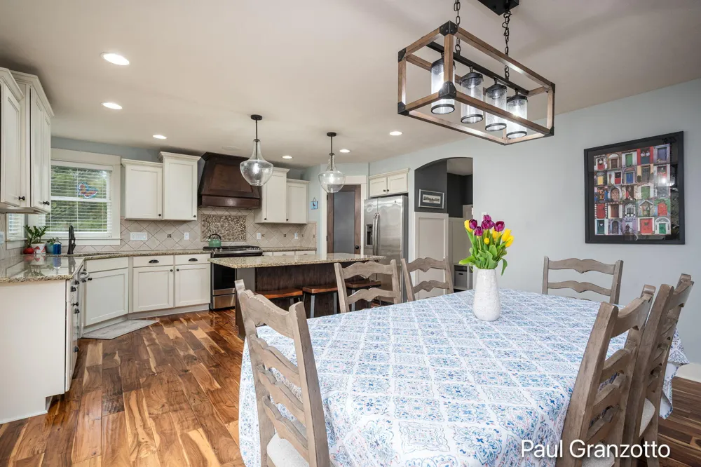 2480 Cedar West Drive Jenison, MI 49428