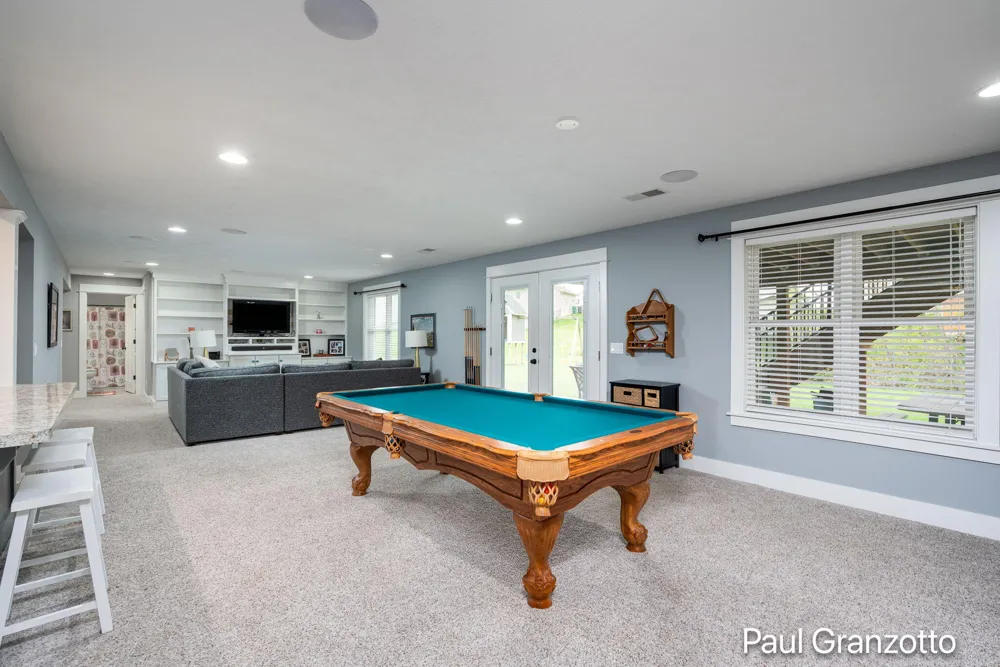 2480 Cedar West Drive Jenison, MI 49428