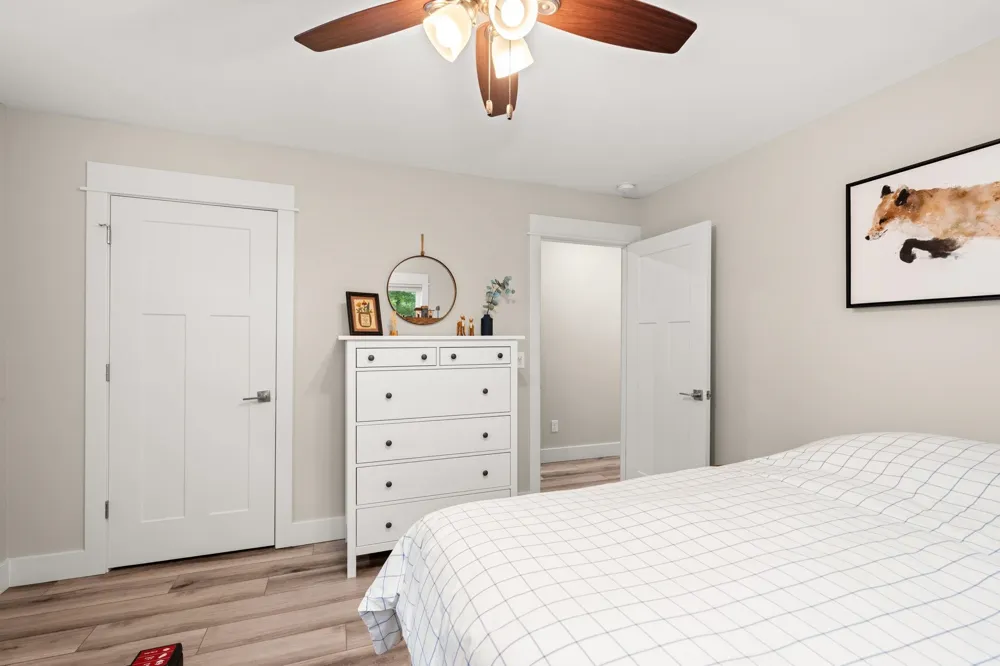 9232 S Flaska Drive Solon Township, MI 49621