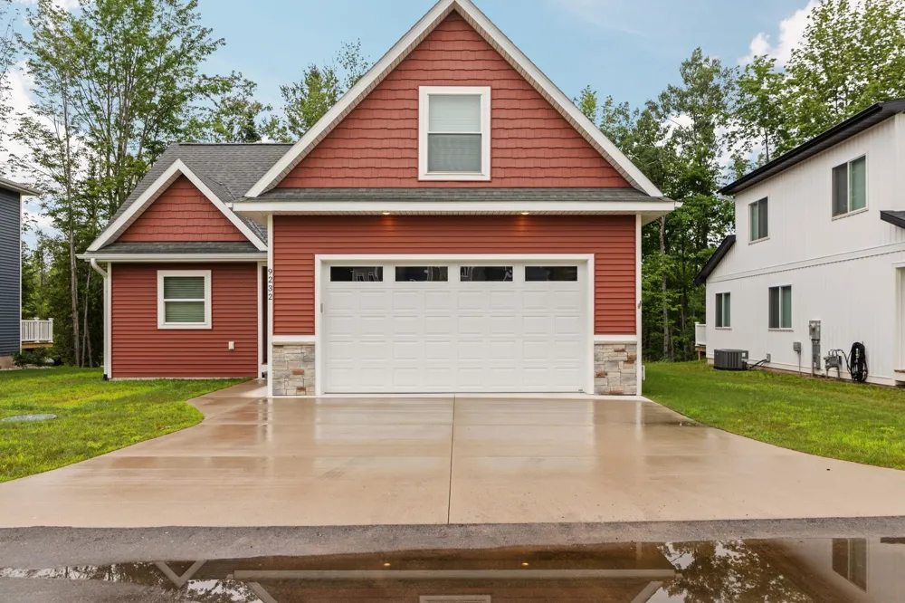 9232 S Flaska Drive Solon Township, MI 49621