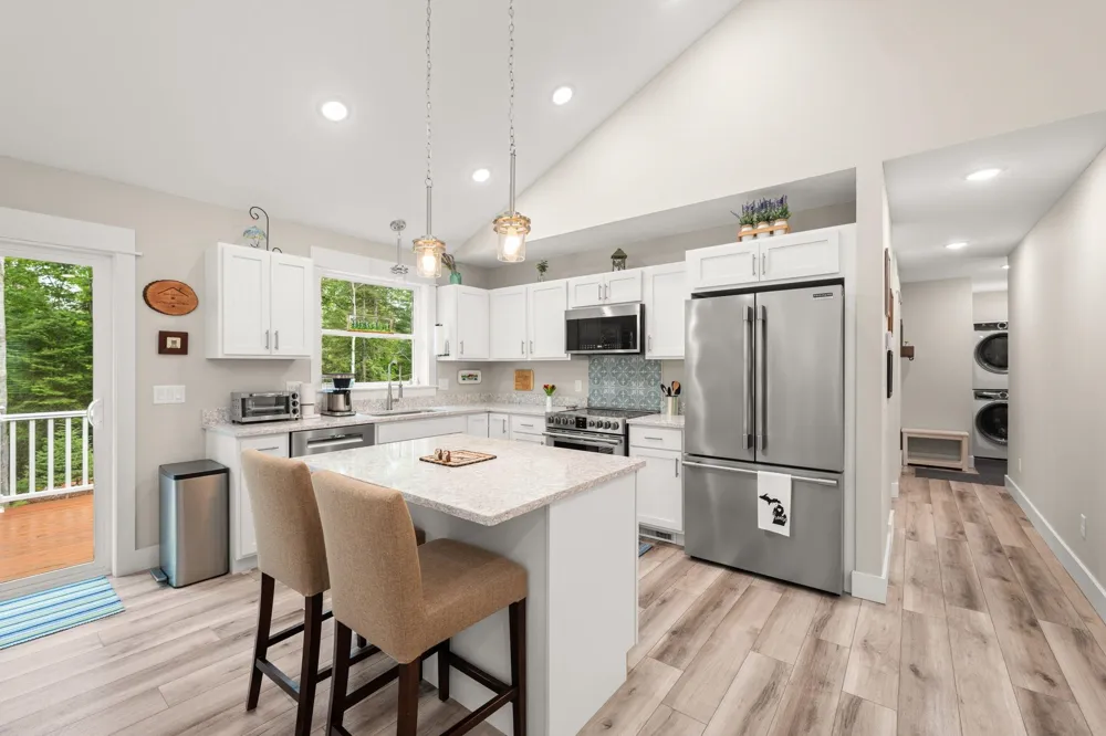 9232 S Flaska Drive Solon Township, MI 49621