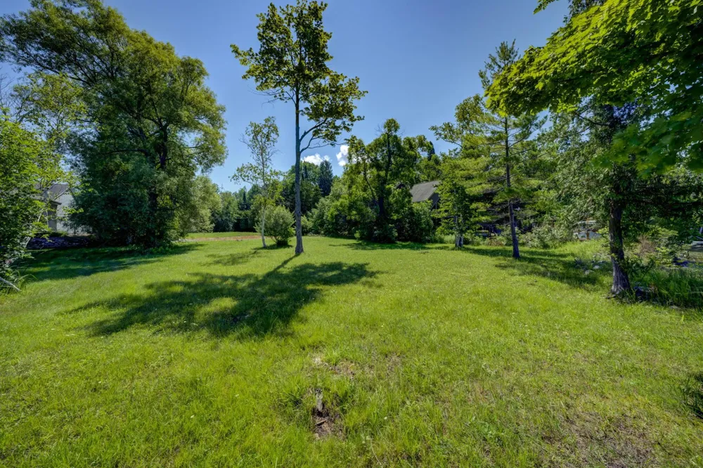 Sunset Shores Drive Leland Township, MI 49653