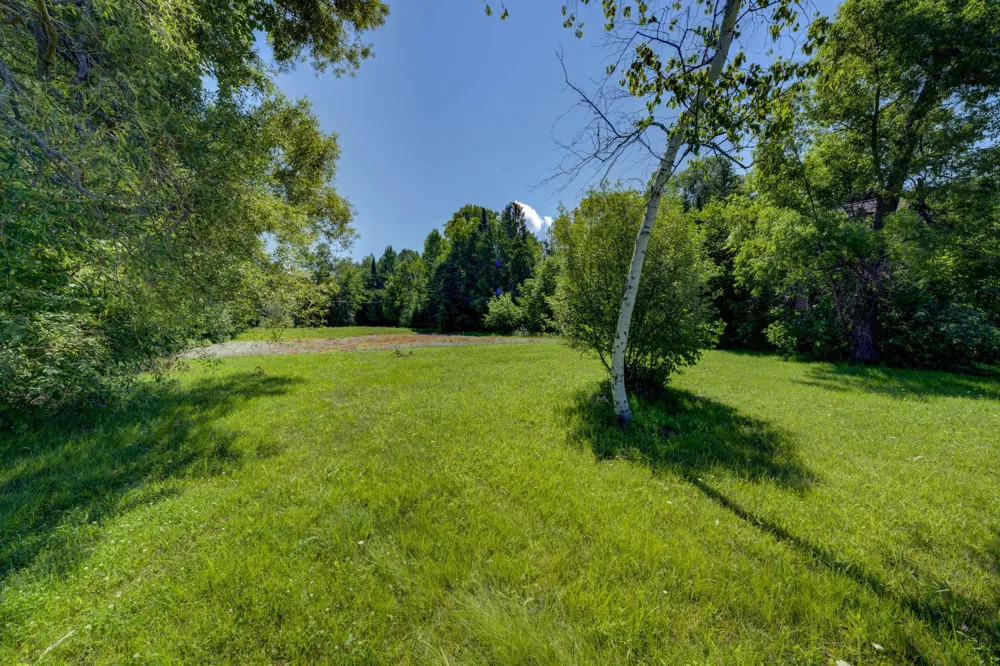 Sunset Shores Drive Leland Township, MI 49653