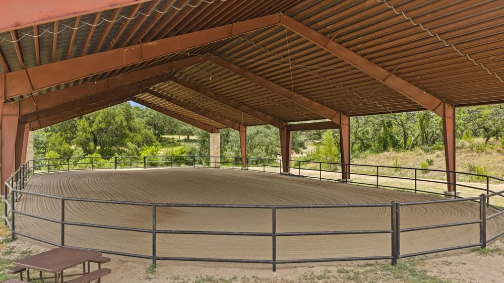 207 Verbena Road Johnson City, TX 78636