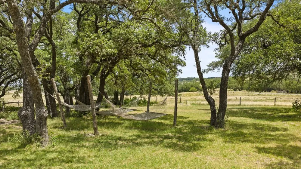 207 Verbena Road Johnson City, TX 78636