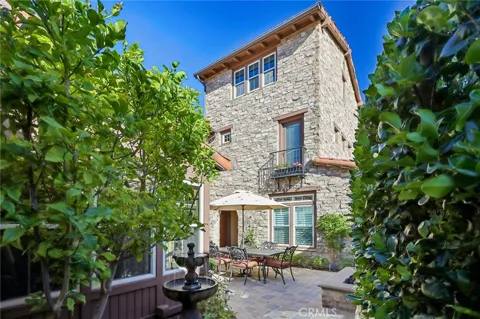 31 Portalon Court