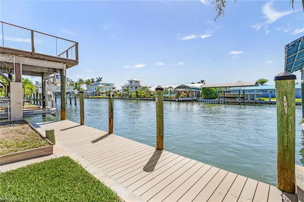 2272 York Road St. James City, FL 33956