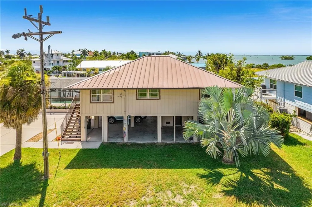 2272 York Road St. James City, FL 33956