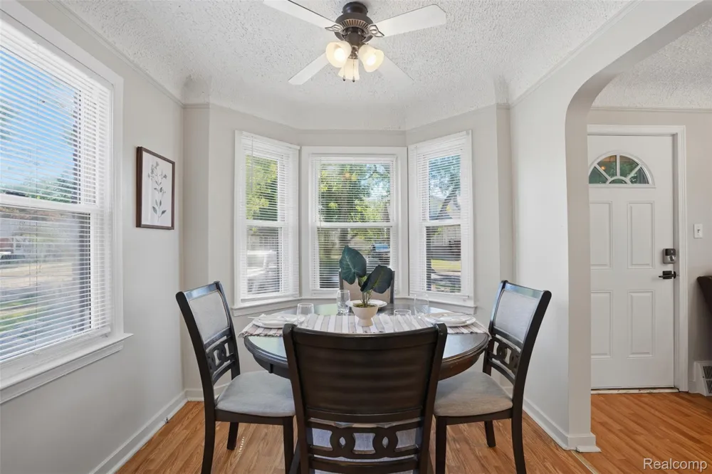 2204 Franklin Street Dearborn City, MI 48128