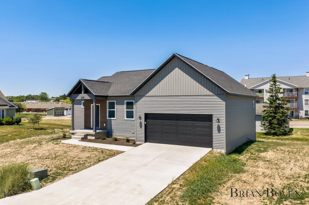 239 W Gardner Street NW Sparta Village, MI 49345