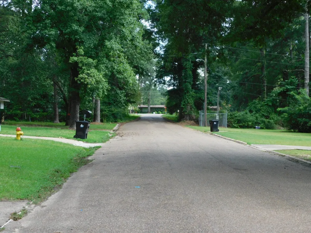 107 NE 5th Street Springhill, LA 71075