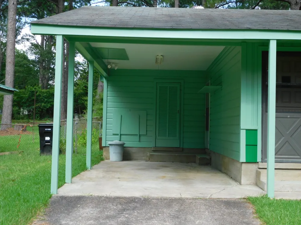 107 NE 5th Street Springhill, LA 71075