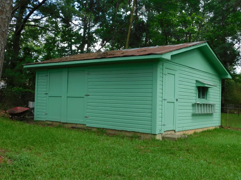 107 NE 5th Street Springhill, LA 71075