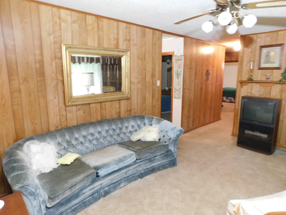 107 NE 5th Street Springhill, LA 71075