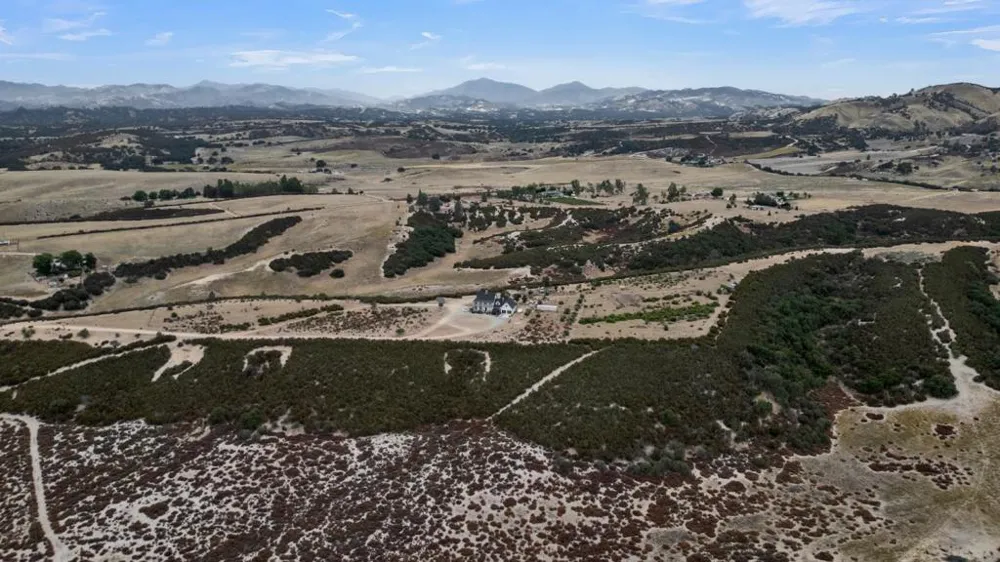 65401 Cross Road Lockwood, CA 93932