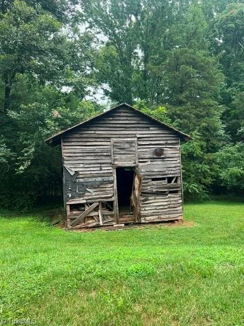 1008 Willard Drive Yadkinville, NC 27055