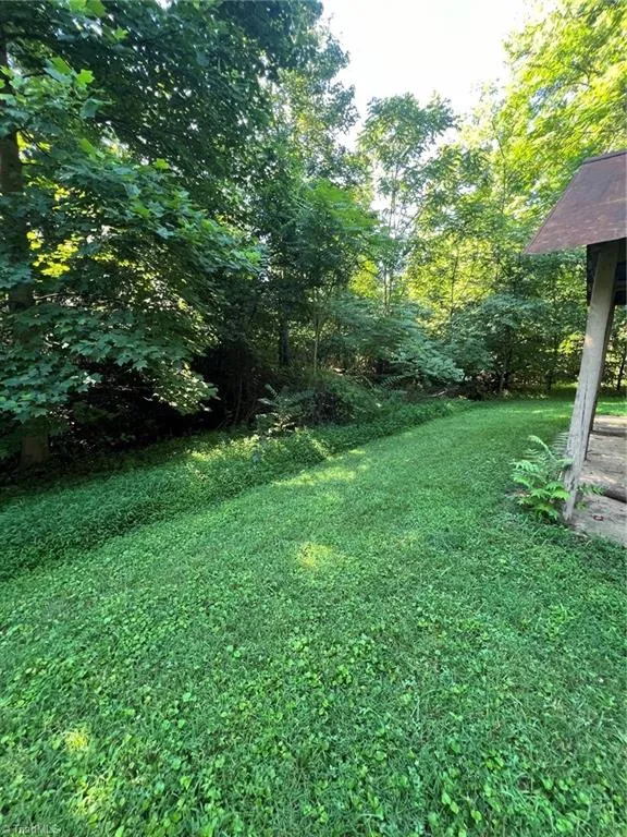 1008 Willard Drive Yadkinville, NC 27055