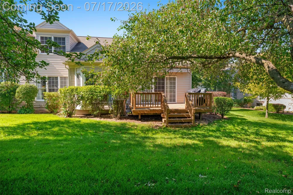 39681 Muirfield Lane Northville Township, MI 48168