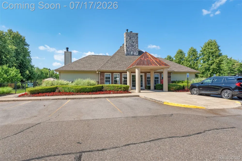 39681 Muirfield Lane Northville Township, MI 48168