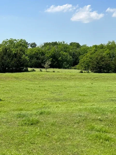 CR 663 Farmersville, TX 75442