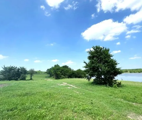 CR 663 Farmersville, TX 75442