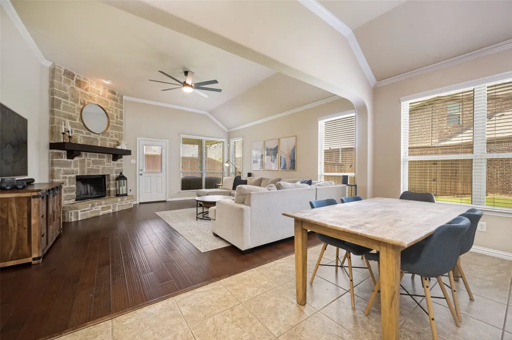 210 Derby Lane Hickory Creek, TX 75065