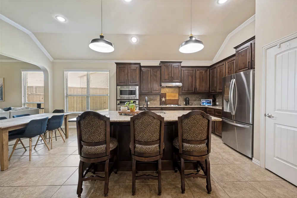 210 Derby Lane Hickory Creek, TX 75065