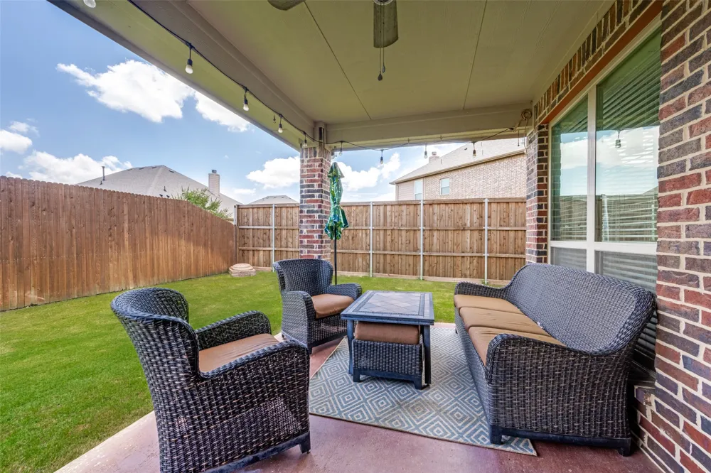 210 Derby Lane Hickory Creek, TX 75065