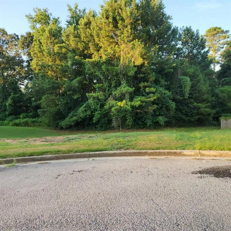 1751 Lake Edge Circle Conley, GA 30288