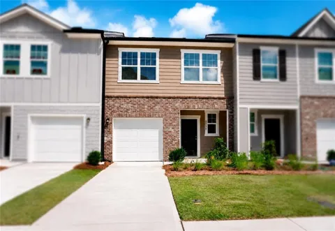2095 Emerson Dr