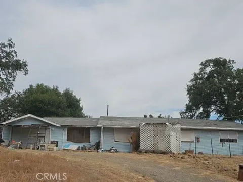 2538 Golden Gate Drive