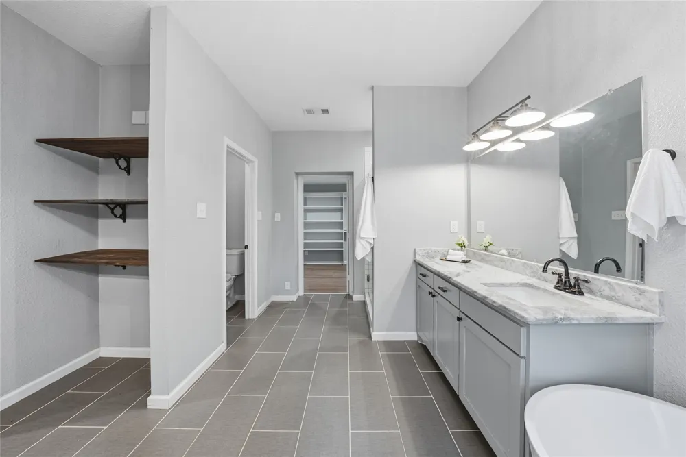 7362 Robinhood Lane Fort Worth, TX 76112