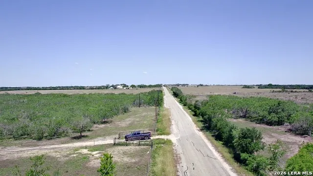 2103 COUNTY ROAD 138 Kenedy, TX 78119