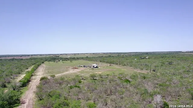2103 COUNTY ROAD 138 Kenedy, TX 78119