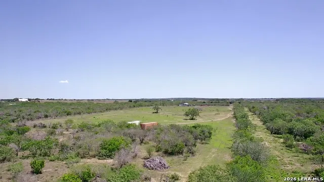 2103 COUNTY ROAD 138 Kenedy, TX 78119