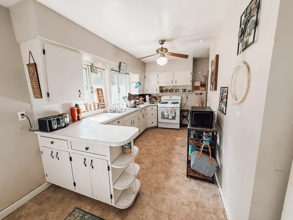 744 S Quarterline Road Muskegon Charter Township, MI 49442