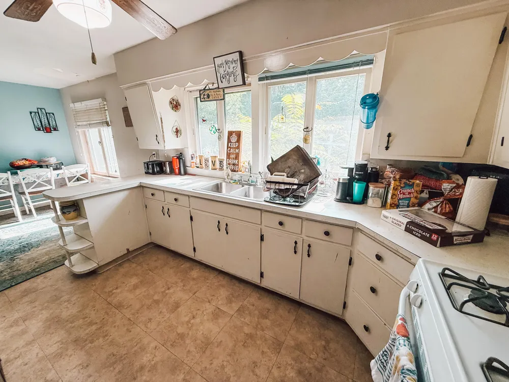 744 S Quarterline Road Muskegon Charter Township, MI 49442