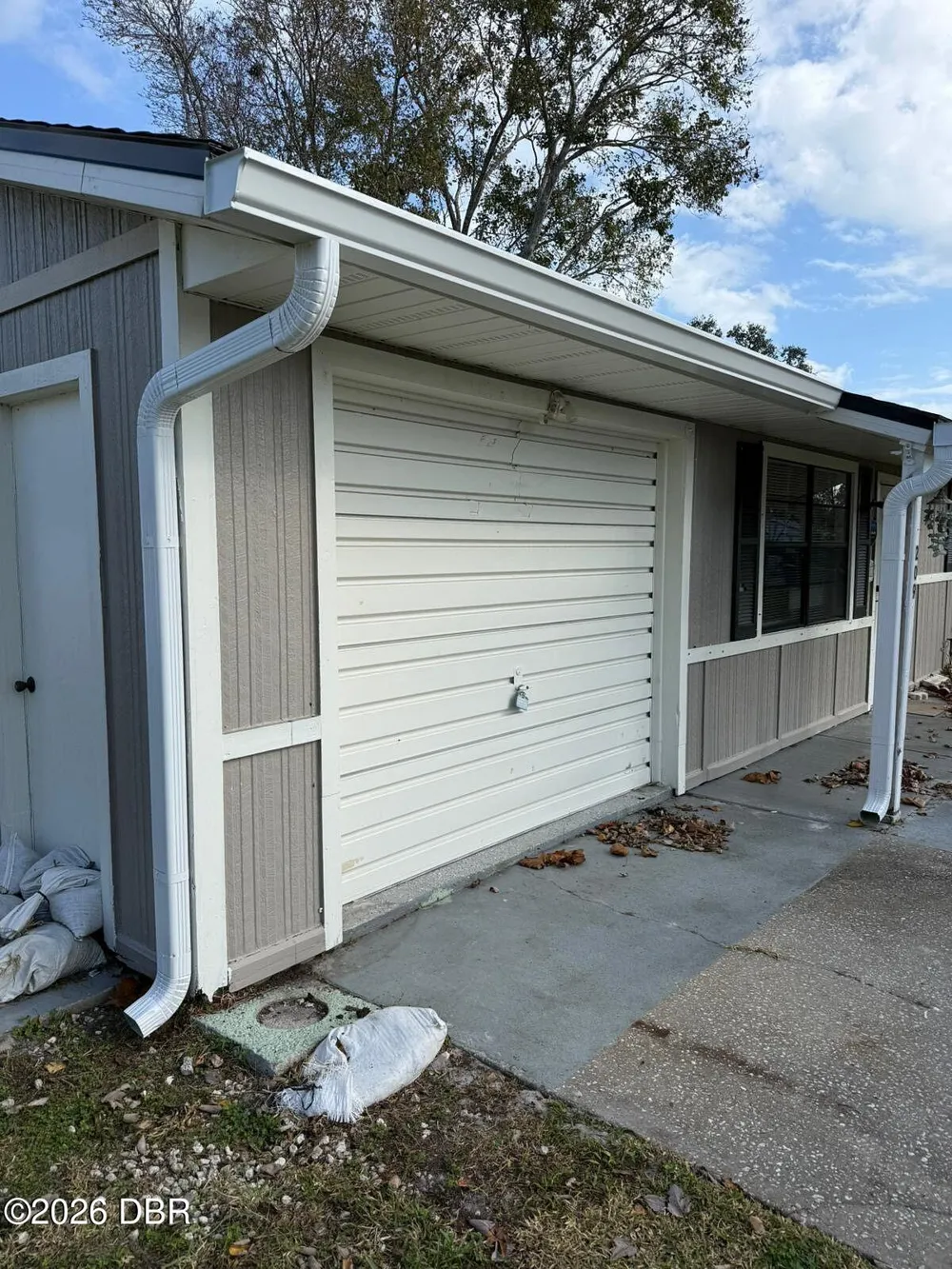 209 Lone Pine Drive Edgewater, FL 32132
