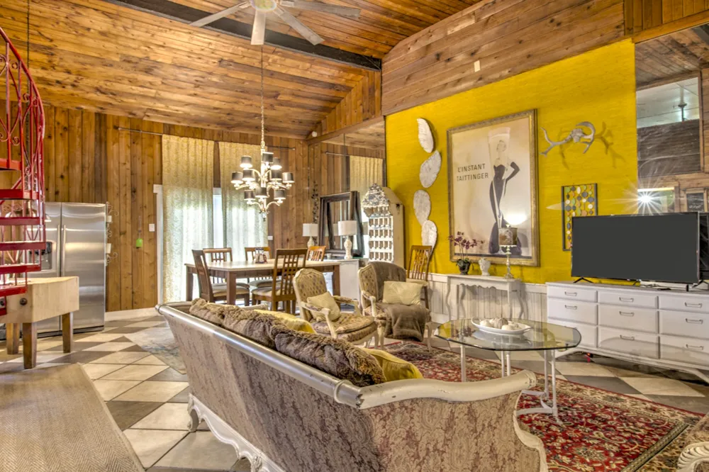 12 Old Shawnee Trail Drive Gordonville, TX 76245