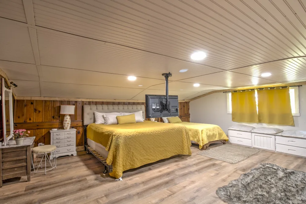 12 Old Shawnee Trail Drive Gordonville, TX 76245
