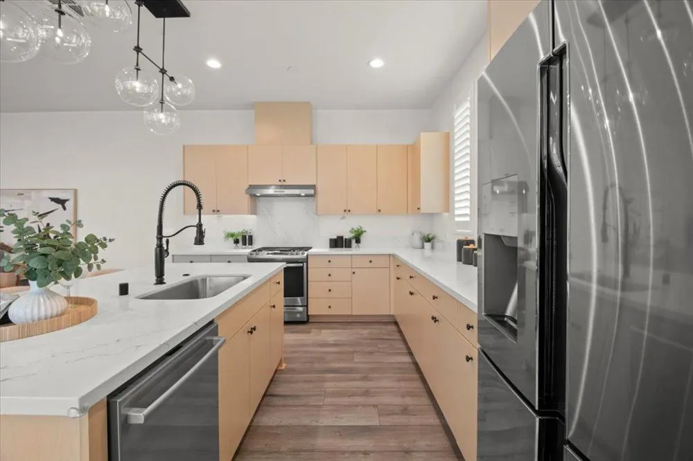 186 Nexus Loop San Jose, CA 95110