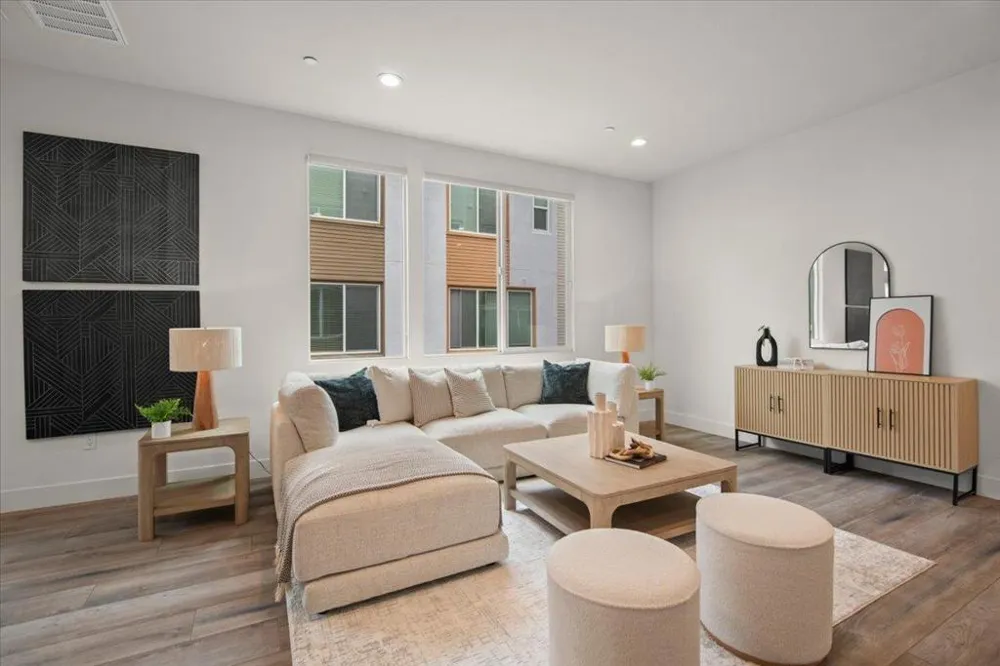 186 Nexus Loop San Jose, CA 95110